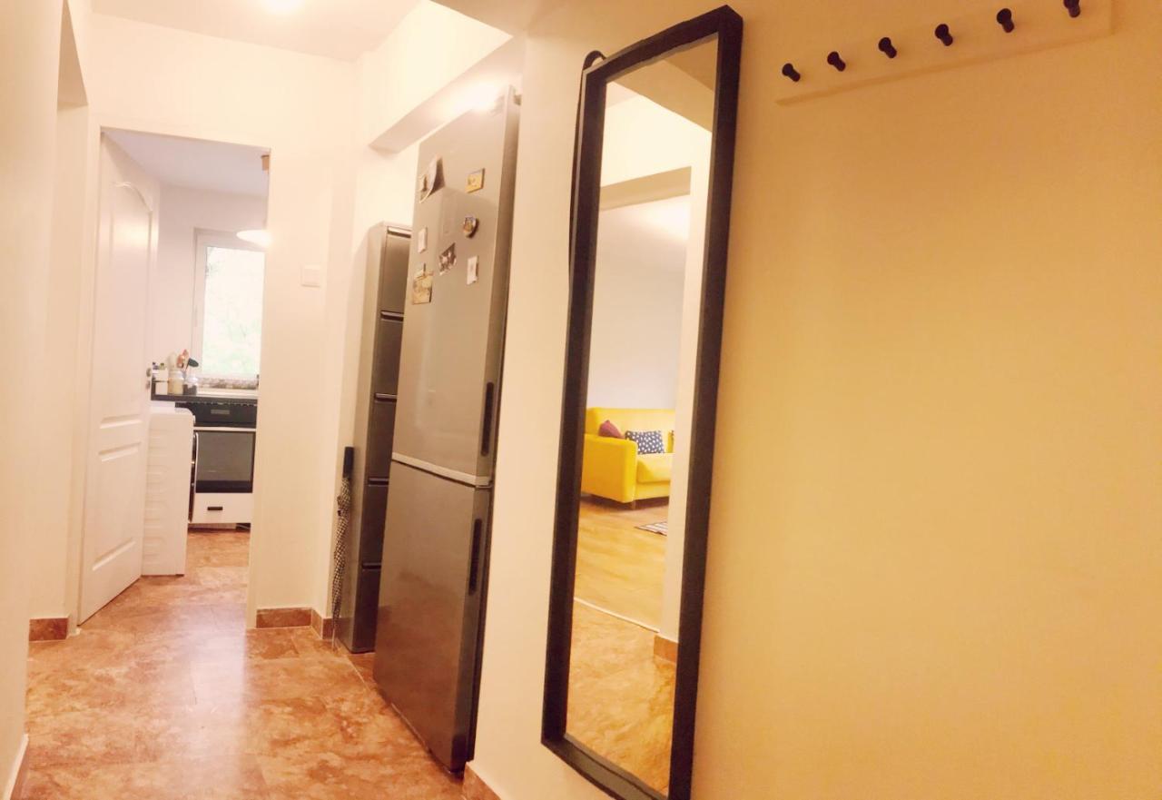 Lola'S Apartament Close To City Center Bucureşti Exterior foto